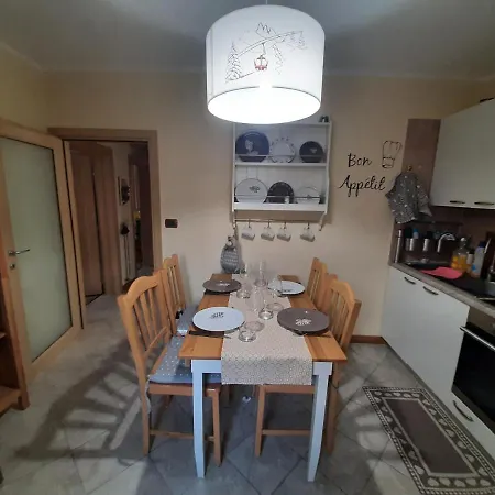 The Yellow House Bormio